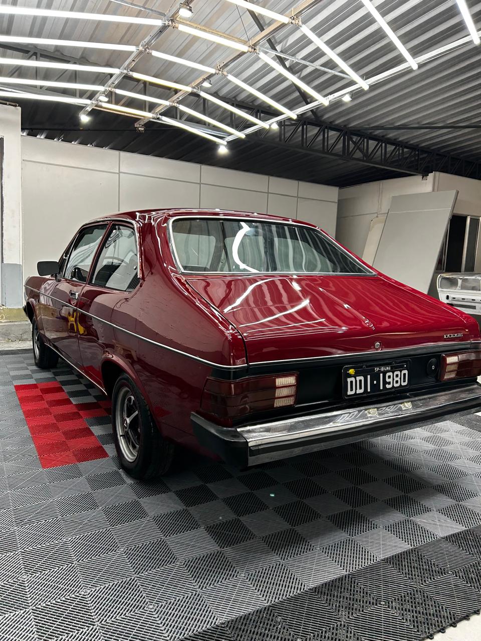Chevrolet Opala vermelho antigo restaurado — especialidade em carros antigos do HP Studio Automotivo em Sorocaba